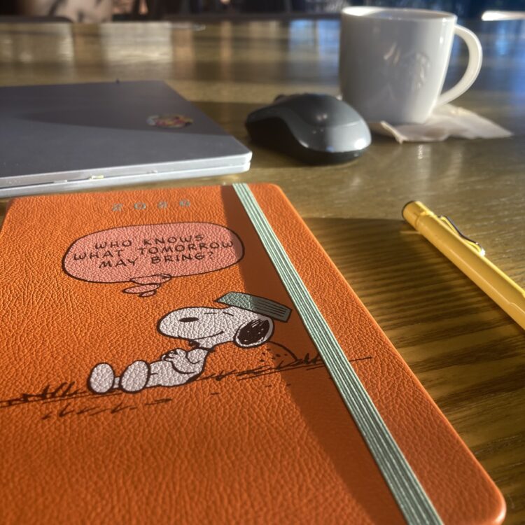 ピーナッツウィークリーダイアリー